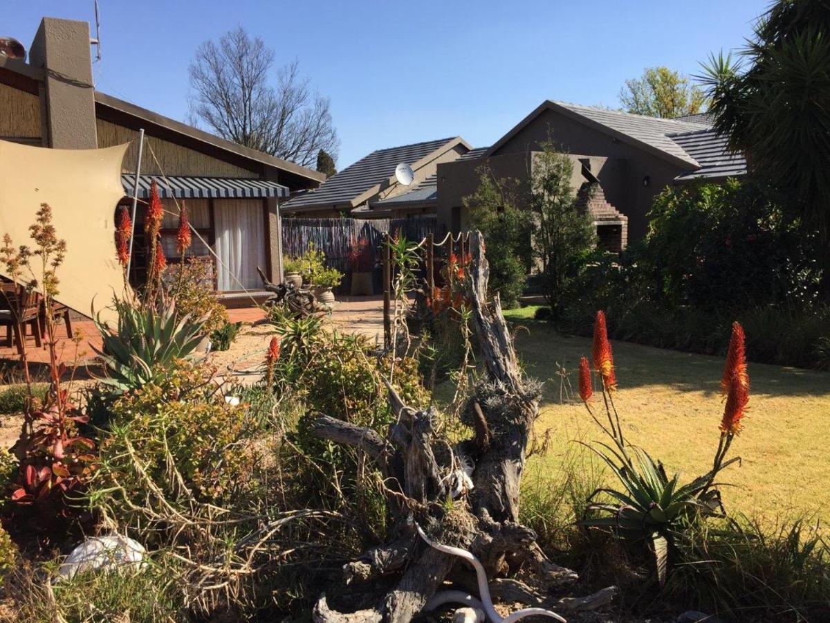 Afton Safari Lodge Kempton Park Extérieur photo